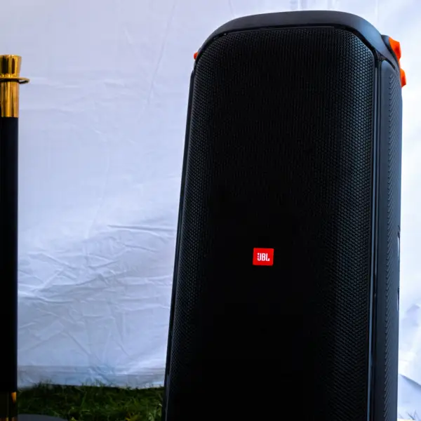 Design sans titre (3) Enceinte JBL Partybox 710